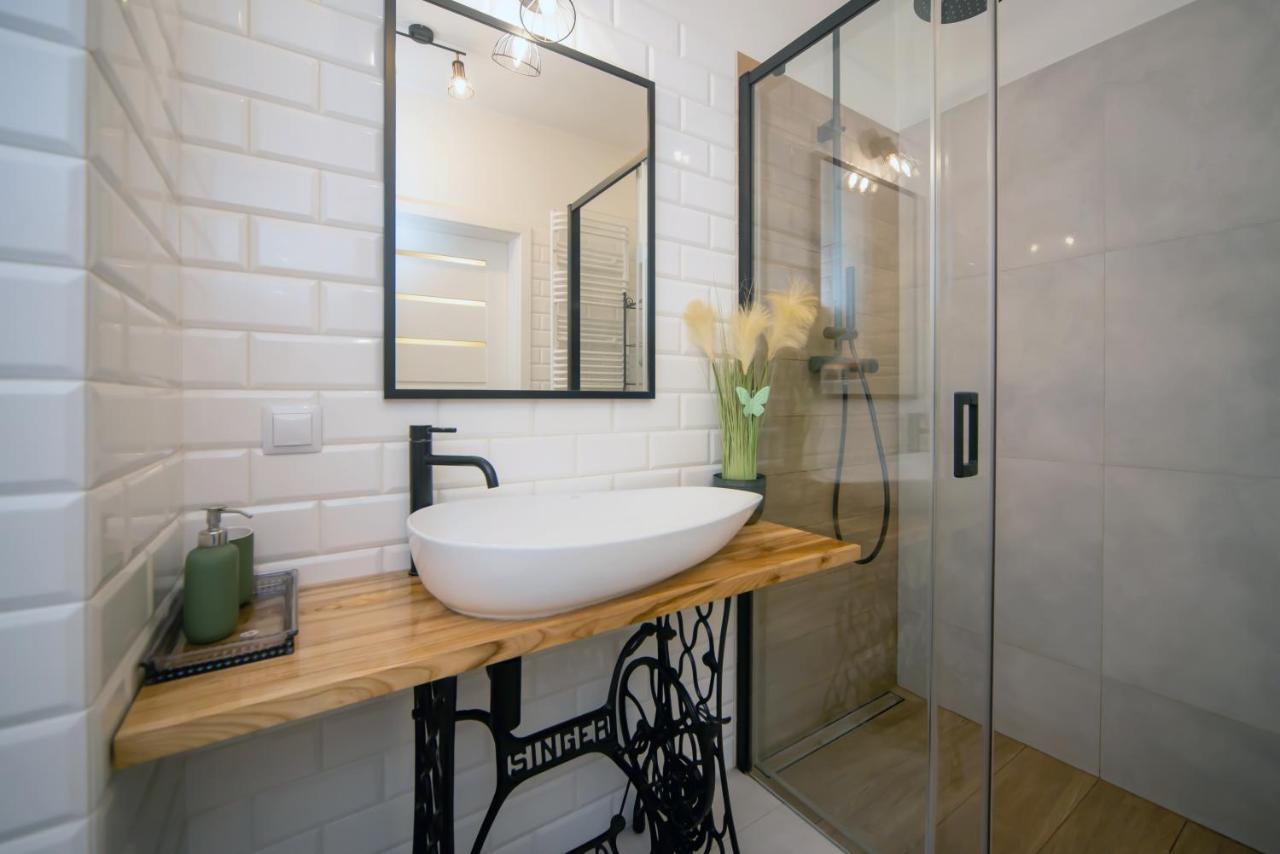 Maya'S Flats & Resorts 62 - 3 Rooms Apartment Bastion Walowa กดัญสก์ ภายนอก รูปภาพ